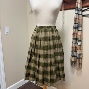 Plaid Green and Beige Women's Skirt by Anne Fogarty